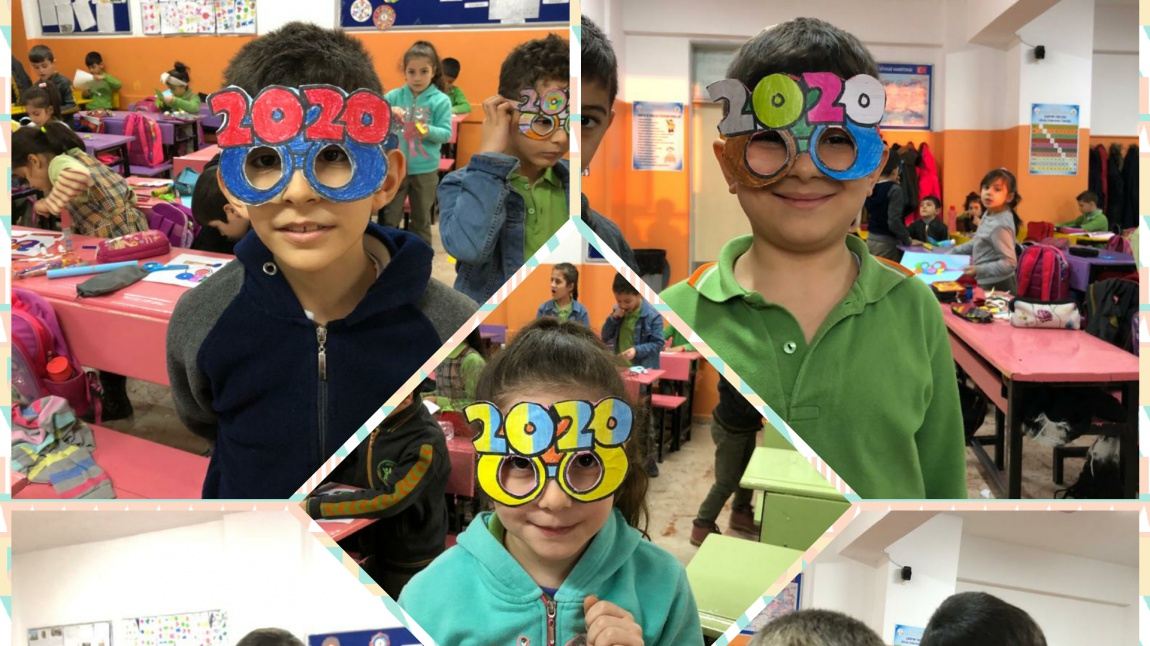 2/C Sınıfı Öğrencileri 2020 Gözlükleri Hazırladı