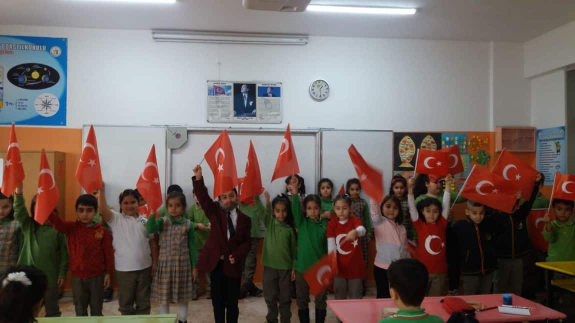 2/A Sınıfı Öğrencileri Etkinlik Paylaşım Dersinde Mehmet Akif Ersoy Etkinlikleri Yaptı